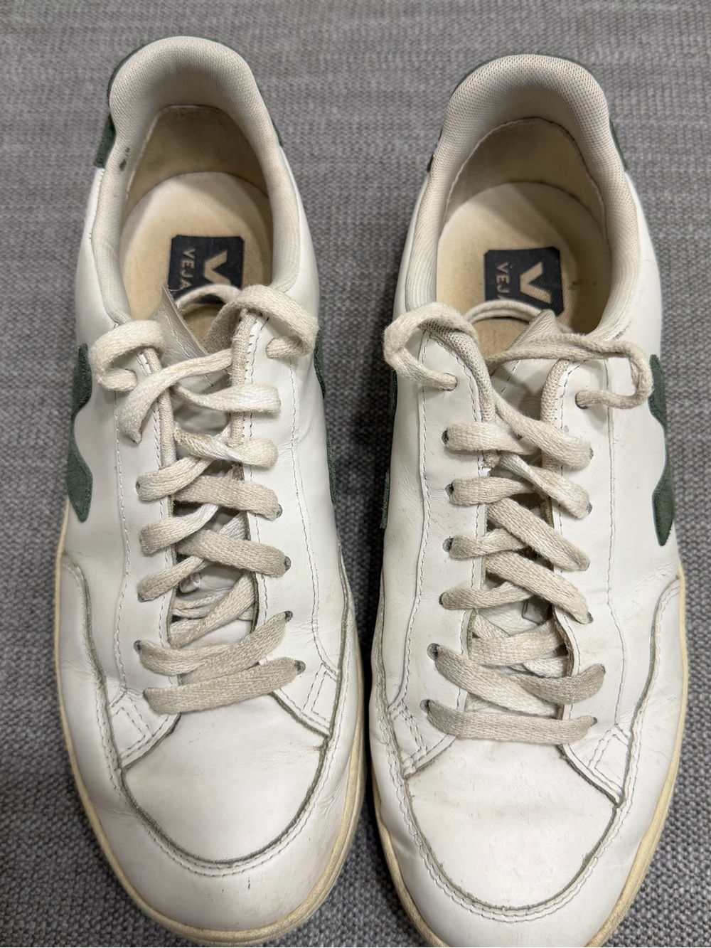 Veja Men White Sneakers with Green V Detail
